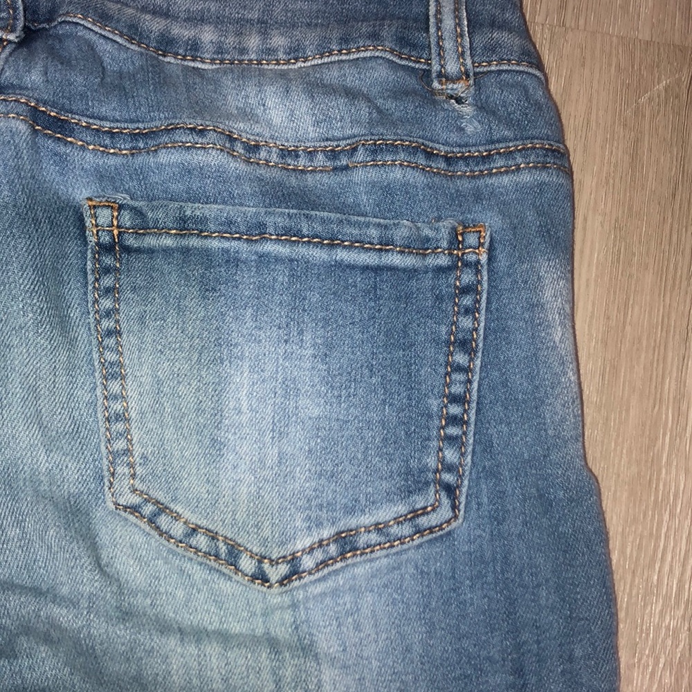 Jeans - Picture 3 of 4